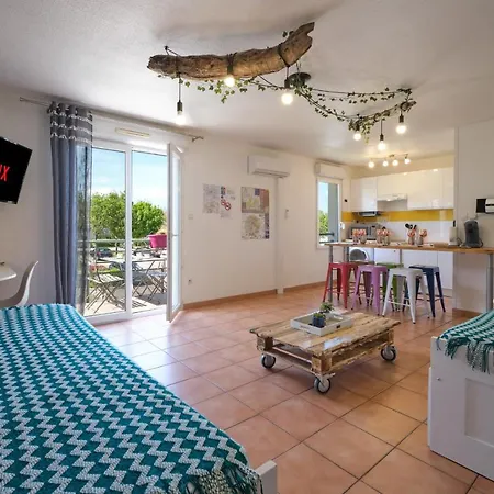 Carcassonne, Terrasse, Parking, Imprimante, Wifi Apartment *